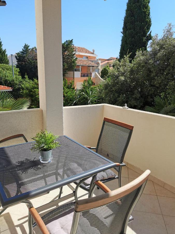 Lenka Apartments I Novalja Kültér fotó