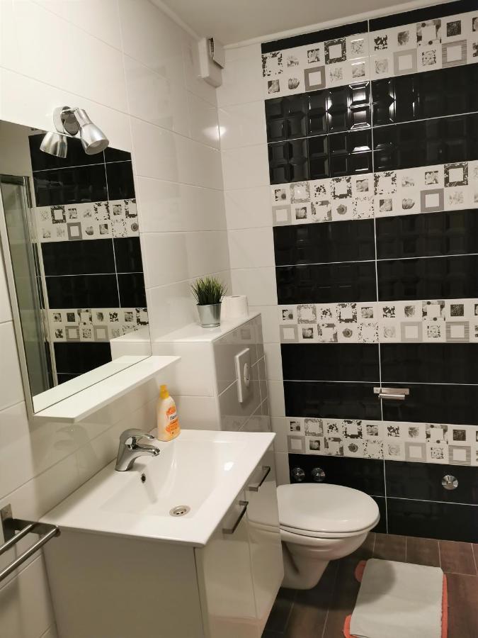 Lenka Apartments I Novalja Kültér fotó