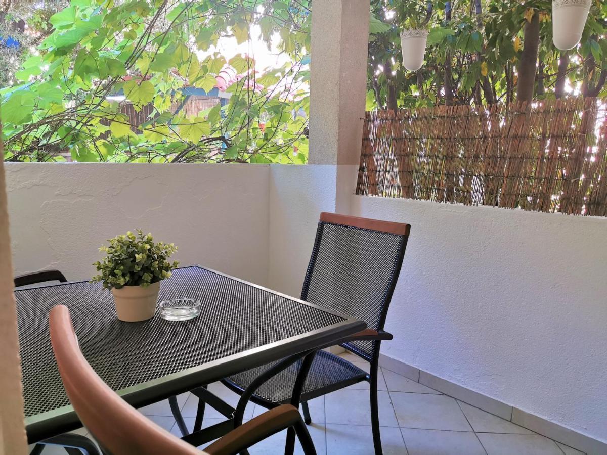 Lenka Apartments I Novalja Kültér fotó