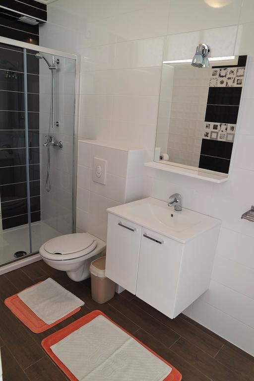 Lenka Apartments I Novalja Kültér fotó